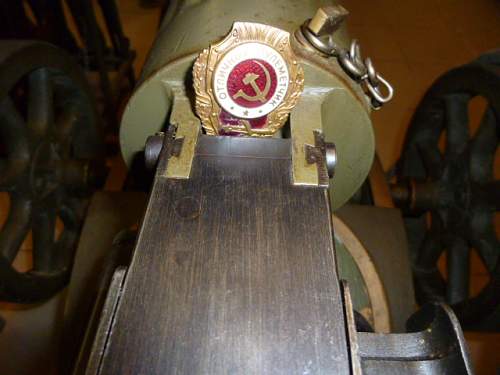 Wartime Excellent Machine Gunner badge