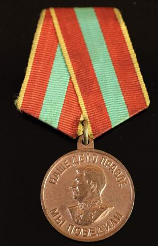 Medal for Valiant Labour 1941-45