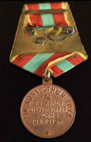 Medal for Valiant Labour 1941-45