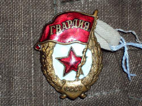 Question about Guards Badge &amp; Voroshilov Marksmans award.