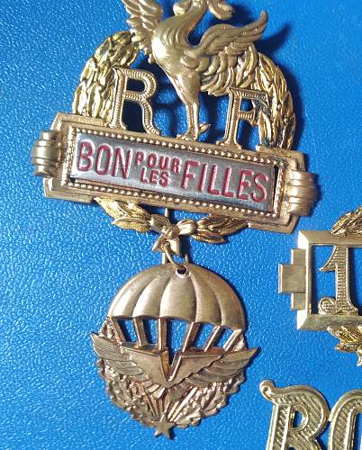 French Lapel Pins - Airborne Unit? – ‘Bon Pour Le Filles’