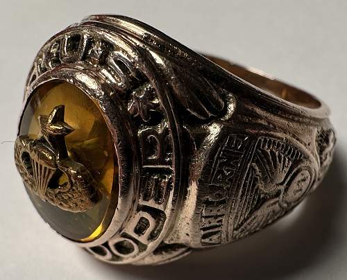 US Paratrooper Ring 333 Gold real? worth?