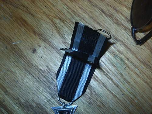 WW1 Iron Cross real ribbon?