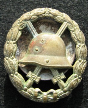 Cut out wound badge