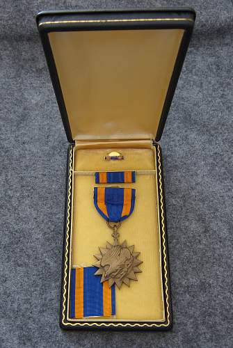 WW2 Air Medal for review