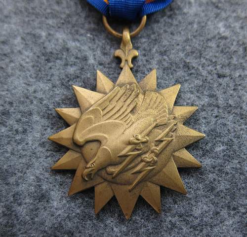 WW2 Air Medal for review