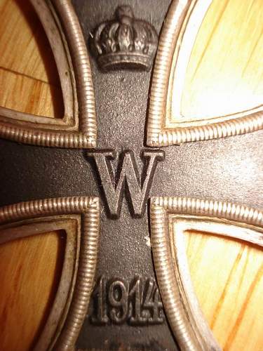 HELP ORIGINAL OR FAKE:1914 2nd CLASS IRON CROSS