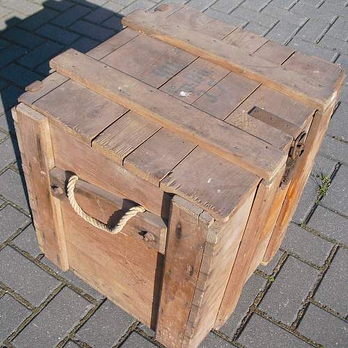 Crate for 10l Chemical weapon.