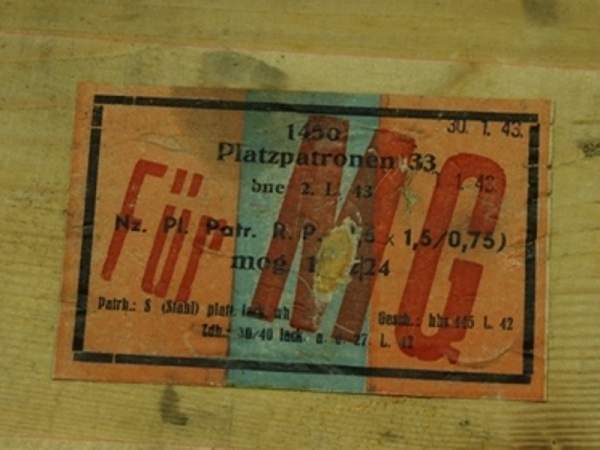 (Oksnevad 2) from Norway Wonderfully interesting platzpatrone 33 fur MG  Ctg...and Wooden box with label