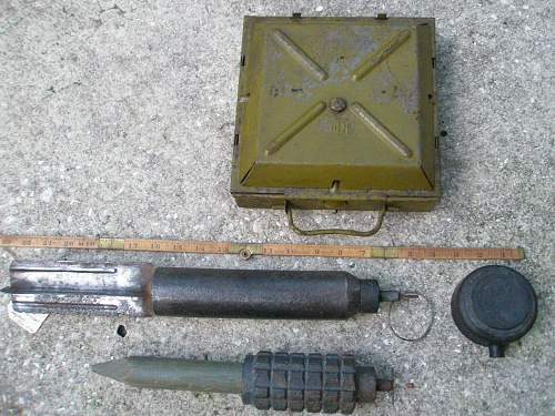 Pics Russian F1 War Time Grenade?? Possible French F1??