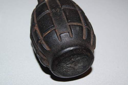 Help with this blank hand grenade id Please