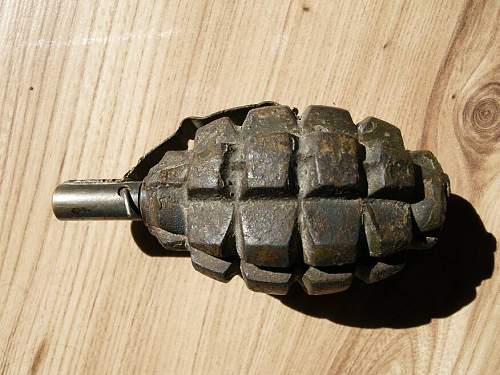 Pics Russian F1 War Time Grenade?? Possible French F1??