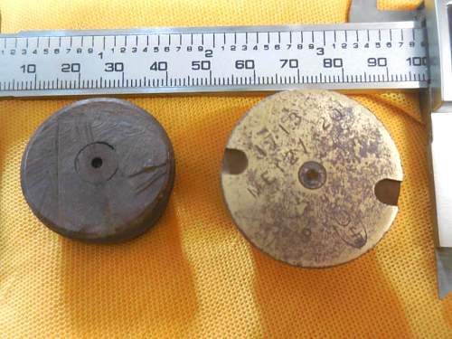 Mystery  Ammo Fuses/ Pimers WWII Australian Military  Commonwealth Issue?