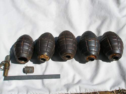 Soviet experimental F-1 ceramic grenades
