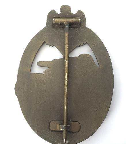 Panzerkampfabzeichen in Bronze - Tank Battle badge in Bronze