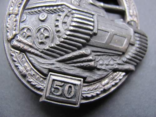 Sorry need Help Panzerkampfabzeichen III Stufe &quot;50&quot; - Tank Battle Badge for 50 Engagements.