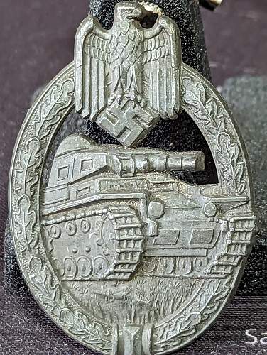 Panzerkampfabzeichen in Bronze - Tank Battle Badge in Bronze.