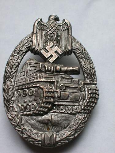 Panzerkampfabzeichen in Silver.