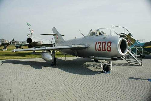 Polish Mig 17F,  1958 question