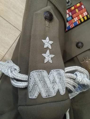 Polish LWP general uniform original or copy?