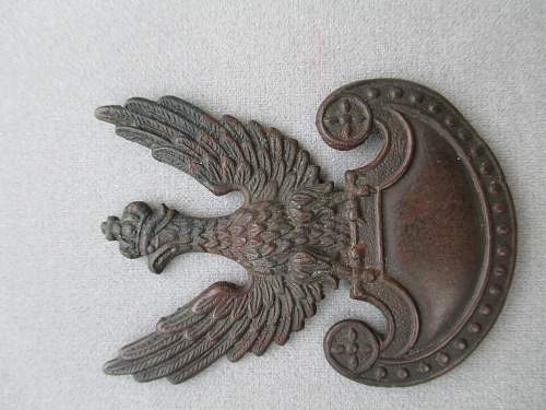 Polish cap eagles -Second Republic or People's Army?