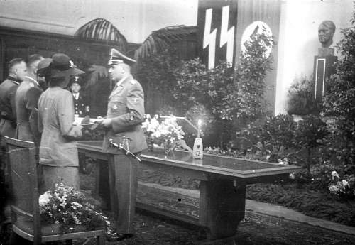 SS - Schutzstaffel