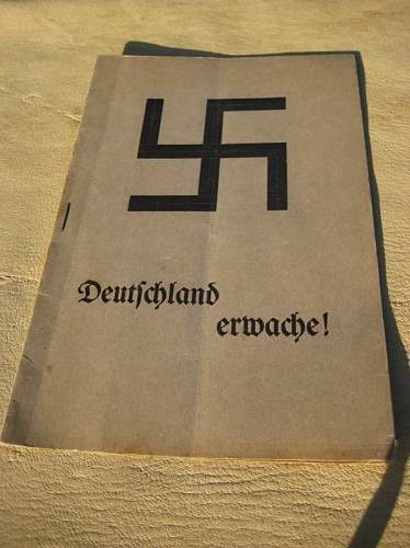 Nazi Party Manual &quot;Deutschland Erwache!&quot;: Authentic item? Ideas about worth?
