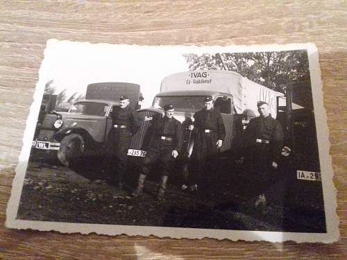 Kriegsmarine photos &amp;some soldiers with truck &amp; two big profile photos