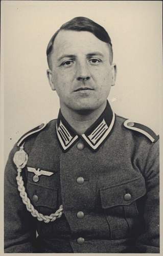 Some portraits of soldiers with Schützenschnur and other things