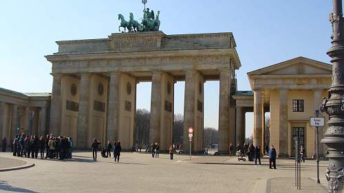 Brandenburg Gate - Then and now