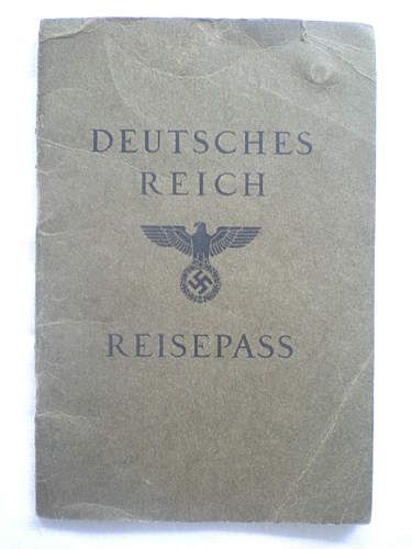 WWII German JEWISH Passport REISEPASS Red &quot;J&quot; on first page QUESIONS...