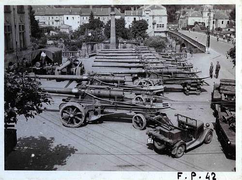 Captured Photos of the early War Years in Europe - possibly unseen before