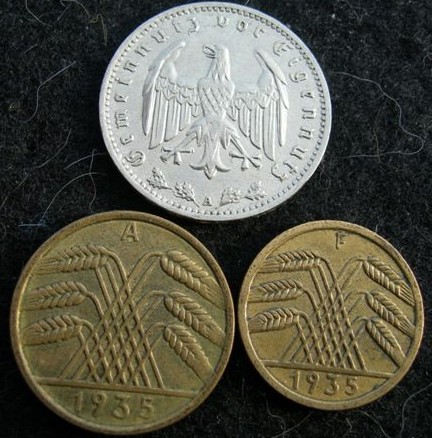 SHOW ME THE MONEY!!! Display your Third Reich related banknotes/money tokens.