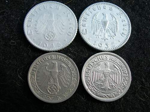 SHOW ME THE MONEY!!! Display your Third Reich related banknotes/money tokens.