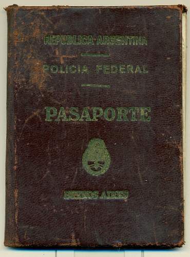 Graf Spee officer issued passport?