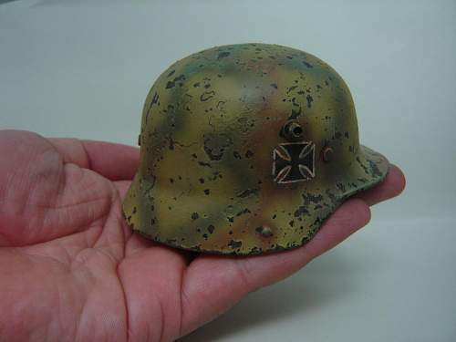 Need help please Prussian Garde du Corps Miniature Helmet