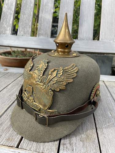 Baden Felt Ersatz Pickelhaube