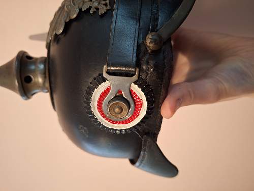 Help identifying a German WW1 pickelhaube