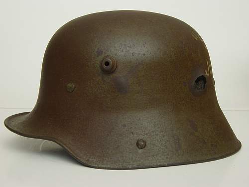 M16 Stahlhelm from the Battle of the Somme