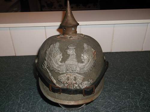 pickelhaube front plate spacing