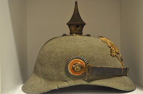 Ersatz Model 1895 Preußen Rolled-Edge Filzhelm. My first Pickelhaube!