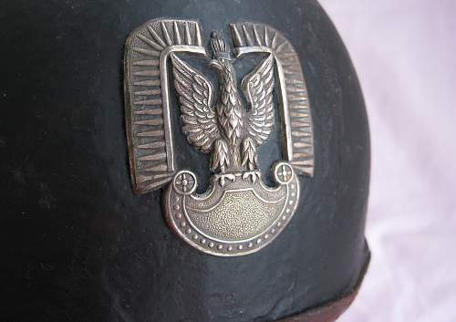 Polish Paratroopers or Airforce / Army Motocycle helmet, 100% original Prewar ?