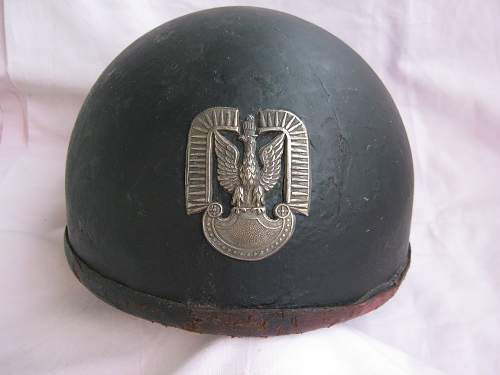 Polish Paratroopers or Airforce / Army Motocycle helmet, 100% original Prewar ?