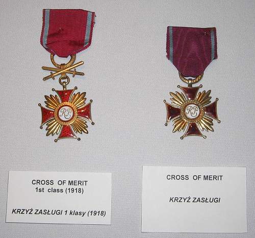 The Cross and Medal of Independence