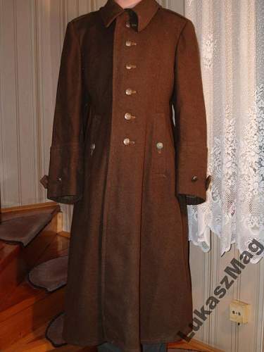 Pre-War Polish Officer's Greatcoat ?