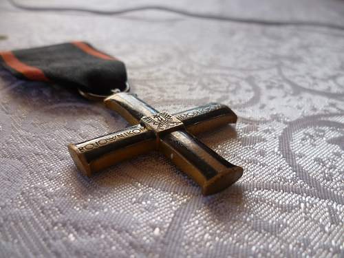 The Cross and Medal of Independence