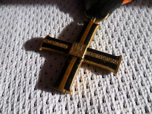 The Cross and Medal of Independence