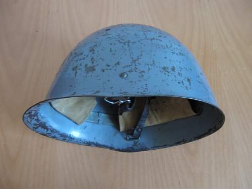 Wz.31 Polish Helmet (non-salamander - smooth paint) - 100% original ? Would have been used by Airforce, Navy, OPL, LOPP ?