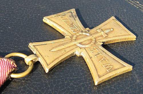 Cross of Valour (Krzy&#380; Walecznych) – Pre-WW2 Types