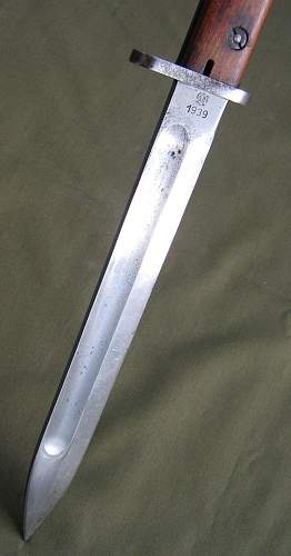 Bayonet and bayonet frog thread!